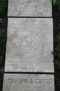 Boulogne Eastern Cemetery - Sawyer, Thomas