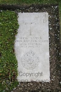 Boulogne Eastern Cemetery - Scarff, Henry Matthew