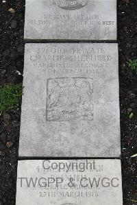 Boulogne Eastern Cemetery - Shepherd, Charlie