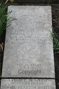 Boulogne Eastern Cemetery - Sherlock, T M