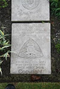 Boulogne Eastern Cemetery - Sidley, Leonard