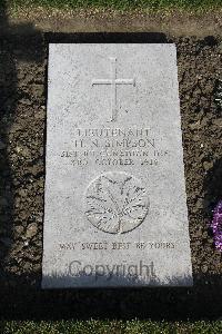 Boulogne Eastern Cemetery - Simpson, Harold Newman