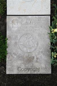 Boulogne Eastern Cemetery - Simpson, Thomas Bishop