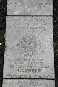 Boulogne Eastern Cemetery - Slight, Walter