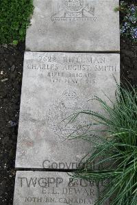 Boulogne Eastern Cemetery - Smith, Charles August