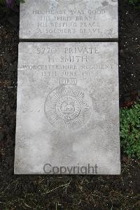 Boulogne Eastern Cemetery - Smith, Harry
