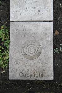 Boulogne Eastern Cemetery - Smith, William