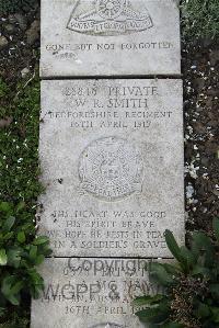Boulogne Eastern Cemetery - Smith, Wilfred Rohan