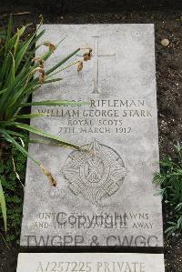 Boulogne Eastern Cemetery - Stark, William George