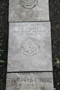 Boulogne Eastern Cemetery - Starkey, J E