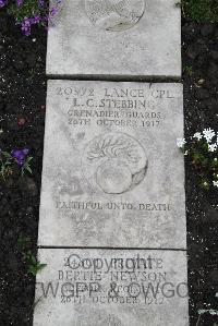 Boulogne Eastern Cemetery - Stebbing, L C