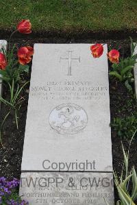 Boulogne Eastern Cemetery - Steggles, Sidney George
