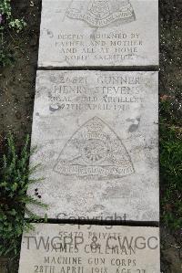 Boulogne Eastern Cemetery - Stevens, Henry
