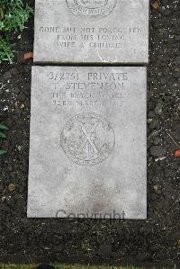 Boulogne Eastern Cemetery - Stevenson, T