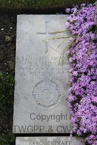 Boulogne Eastern Cemetery - Stirrat, Samuel