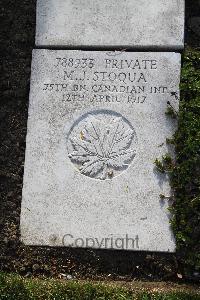 Boulogne Eastern Cemetery - Stratford, J J