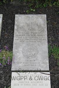 Boulogne Eastern Cemetery - Storr, Albert Victor