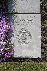 Boulogne Eastern Cemetery - Stovold, Walter