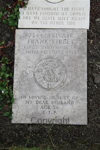 Boulogne Eastern Cemetery - Street, Frank