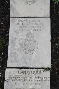 Boulogne Eastern Cemetery - Stringer, John