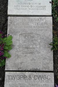 Boulogne Eastern Cemetery - Styles, George