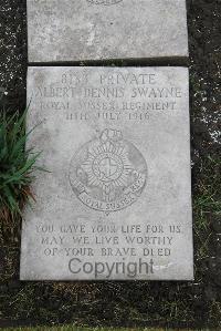 Boulogne Eastern Cemetery - Swayne, Albert Dennis