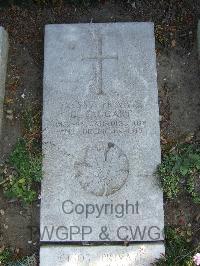 Boulogne Eastern Cemetery - Taggart, G