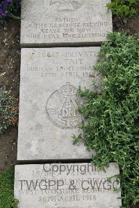 Boulogne Eastern Cemetery - Tait, G