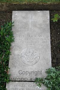 Boulogne Eastern Cemetery - Tappenden, Albert Eden