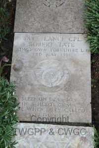 Boulogne Eastern Cemetery - Tate, Robert