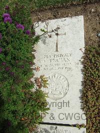 Boulogne Eastern Cemetery - Teahan, Michael