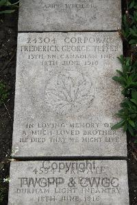 Boulogne Eastern Cemetery - Teffer, Frederick George