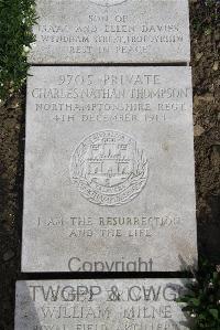 Boulogne Eastern Cemetery - Thompson, Charles Nathan