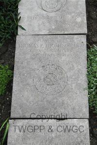 Boulogne Eastern Cemetery - Thompson, Thomas Pearson