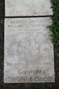 Boulogne Eastern Cemetery - Thompson, Walter Leonard
