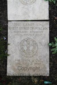 Boulogne Eastern Cemetery - Trundle, Harry George