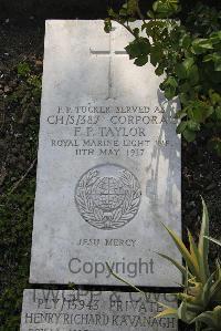 Boulogne Eastern Cemetery - Tucker, Frederick Percival