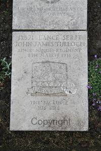 Boulogne Eastern Cemetery - Tulloch, John James