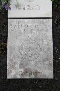 Boulogne Eastern Cemetery - Turner, Gavin