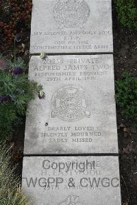 Boulogne Eastern Cemetery - Two, Alfred James