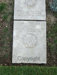 Boulogne Eastern Cemetery - Vass, David