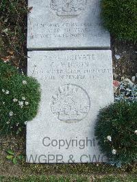 Boulogne Eastern Cemetery - Wilson, Colin