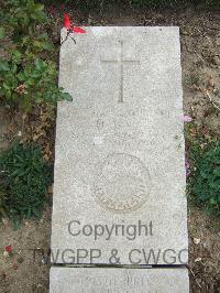 Boulogne Eastern Cemetery - Wade, Herbert