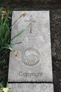 Boulogne Eastern Cemetery - Wade, Herbert