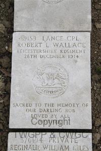 Boulogne Eastern Cemetery - Wallace, Robert Linlithgow