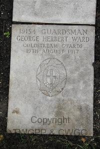Boulogne Eastern Cemetery - Ward, George Herbert