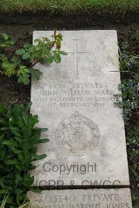 Boulogne Eastern Cemetery - Ward, John William
