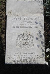 Boulogne Eastern Cemetery - Ward, R