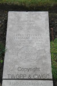 Boulogne Eastern Cemetery - Ward, Thomas