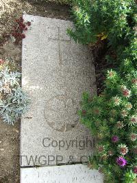 Boulogne Eastern Cemetery - Warrilow, Arthur